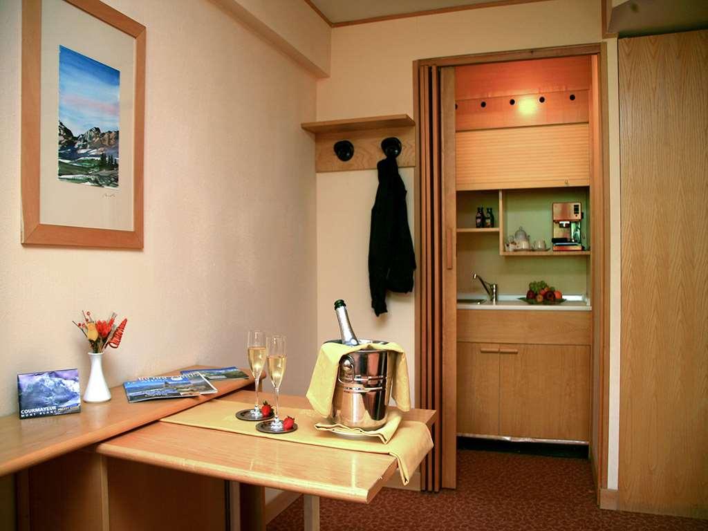 Hotel Les Jumeaux Courmayeur Vybavení fotografie