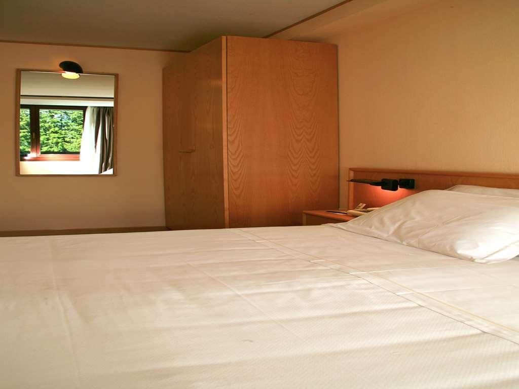 Hotel Les Jumeaux Courmayeur Pokoj fotografie