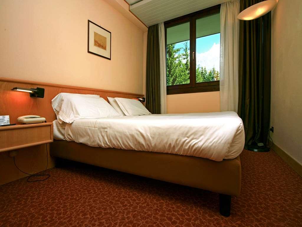 Hotel Les Jumeaux Courmayeur Pokoj fotografie